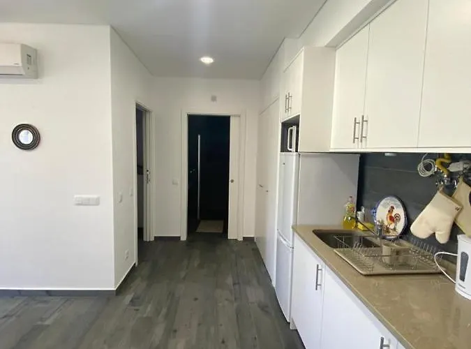 Apartament Garden Dona Amelia *