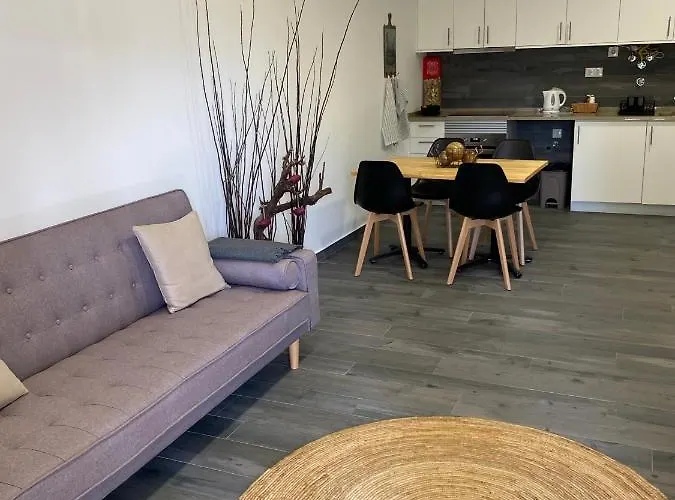 Garden Dona Amelia Apartament *